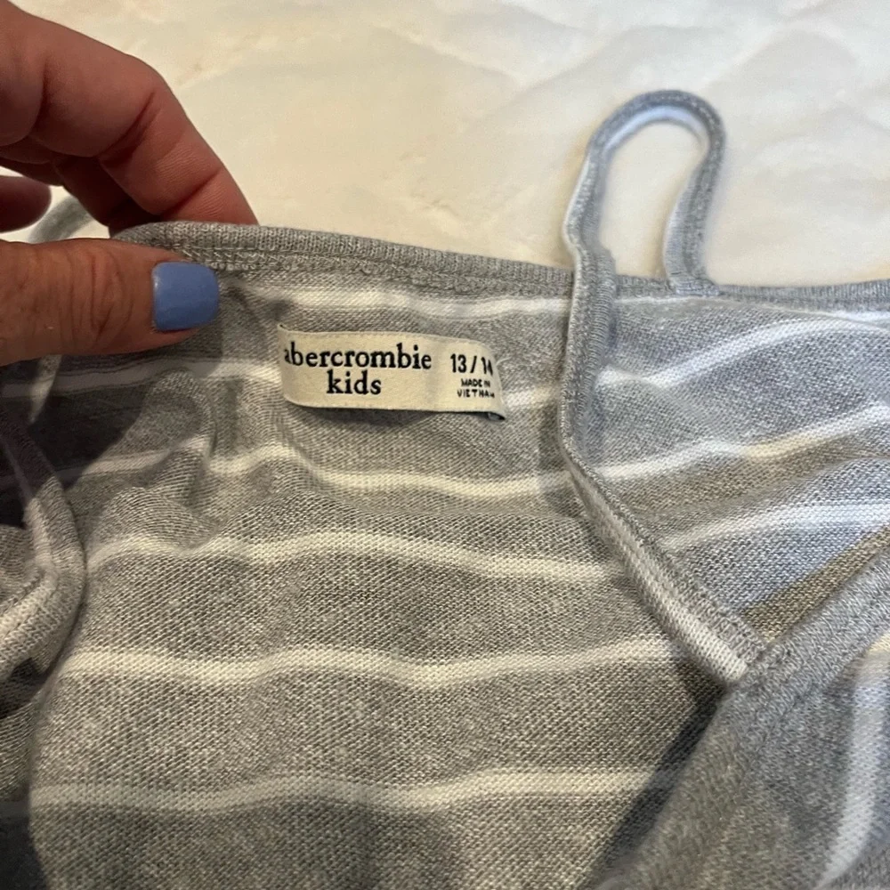 Girls Terry Romper Gray & White Abercrombie & Fitch Size 13/14 NWOT
